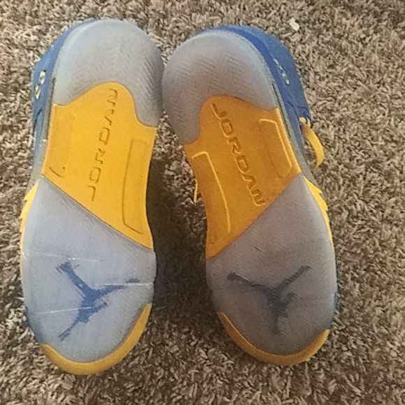 Air Jordan 5 Retro
“Laney Varsity Royal - Picture 3 of 6